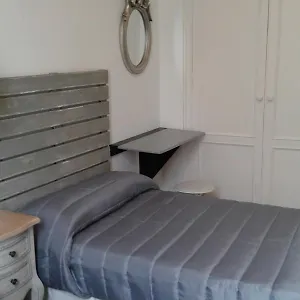 Old Town Hostal Granada