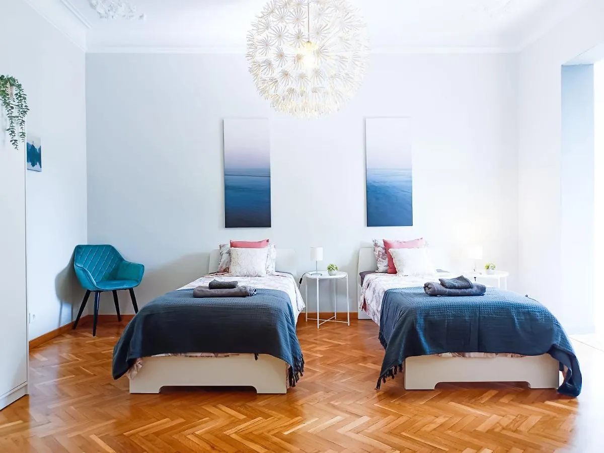 By La Pedrera - Diagonal Rooms contacts